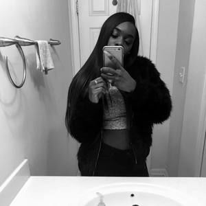 Meet your Posher, Diamond